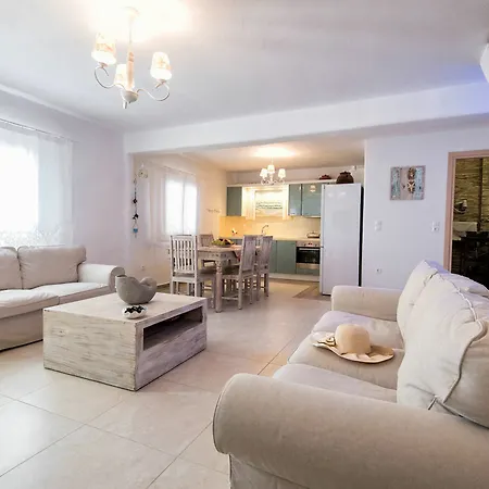 Crystal I Вилла Хриси-Акти