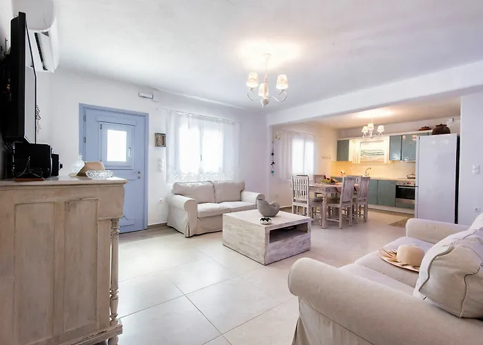 Crystal I * Хриси-Акти