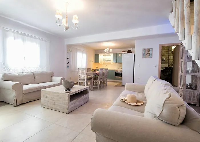 Crystal I Вилла Хриси-Акти